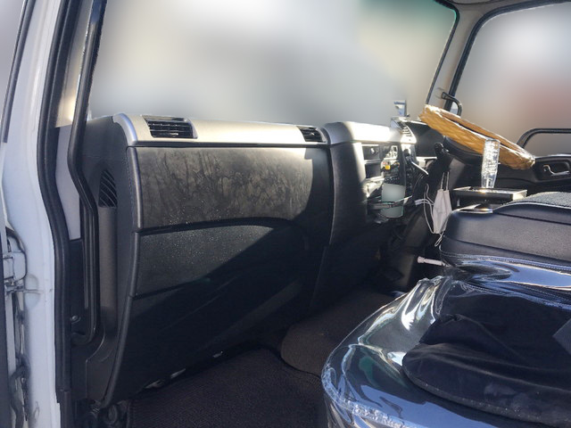 三菱ふそうファイターダンプ増トン（6t・8t）[写真32]