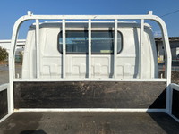 日産アトラス平ボディ小型（2t・3t）[写真13]