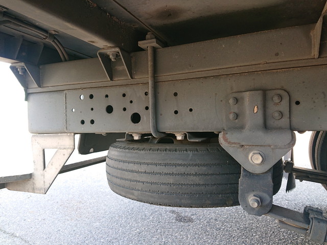 日野デュトロ冷凍車（冷蔵車）小型（2t・3t）[写真21]