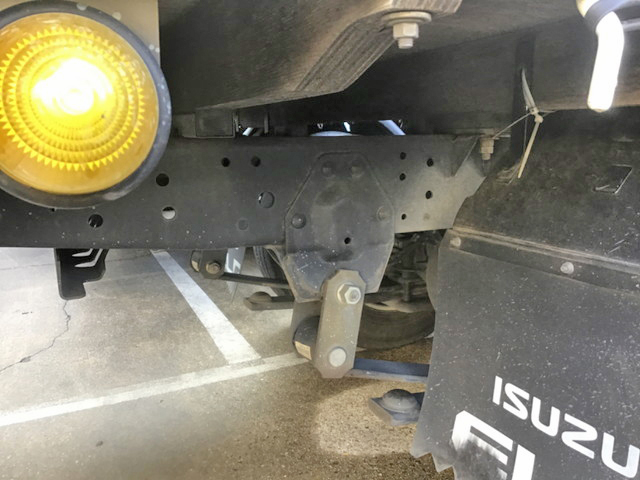 いすゞエルフ平ボディ小型（2t・3t）[写真10]