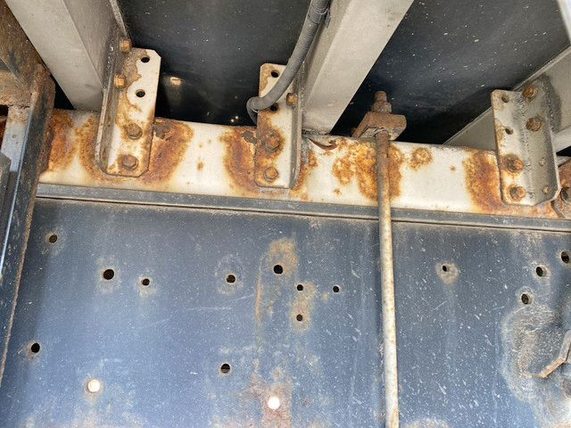 日野プロフィアアルミウイング大型（10t）[写真23]