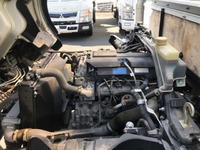 三菱ふそうキャンター平ボディ小型（2t・3t）[写真26]