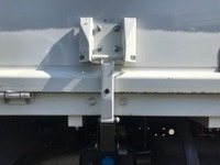 三菱ふそうキャンター平ボディ小型（2t・3t）[写真27]