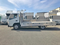 三菱ふそうキャンター平ボディ小型（2t・3t）[写真03]