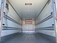 日野レンジャー冷凍車（冷蔵車）中型（4t）[写真12]