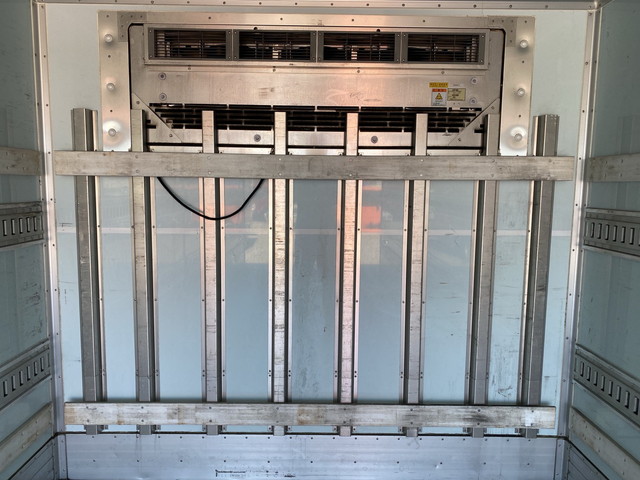 日野レンジャー冷凍車（冷蔵車）中型（4t）[写真14]