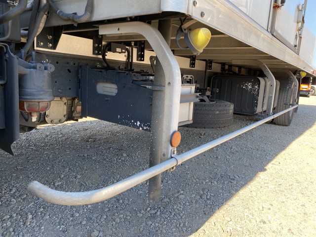 日野レンジャー冷凍車（冷蔵車）中型（4t）[写真19]