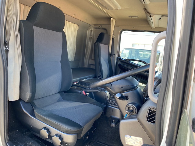 日野レンジャー冷凍車（冷蔵車）中型（4t）[写真29]