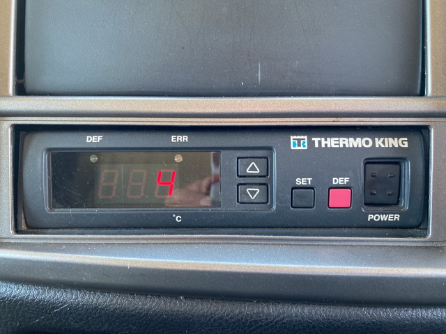 日野レンジャー冷凍車（冷蔵車）中型（4t）[写真38]