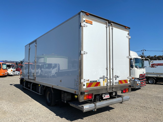 日野レンジャー冷凍車（冷蔵車）中型（4t）[写真04]