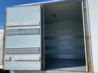 日野レンジャー冷凍車（冷蔵車）中型（4t）[写真07]