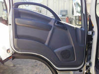 いすゞエルフアルミブロック小型（2t・3t）[写真27]