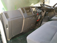 いすゞエルフアルミブロック小型（2t・3t）[写真32]