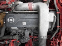 UDトラックスクオン深ダンプ（土砂禁ダンプ）大型（10t）[写真17]