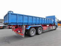 UDトラックスクオン深ダンプ（土砂禁ダンプ）大型（10t）[写真06]