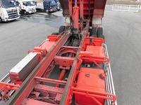 UDトラックスクオン深ダンプ（土砂禁ダンプ）大型（10t）[写真09]