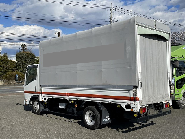 いすゞエルフ幌ウイング小型（2t・3t）[写真04]