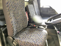 いすゞエルフアルミバン小型（2t・3t）[写真29]