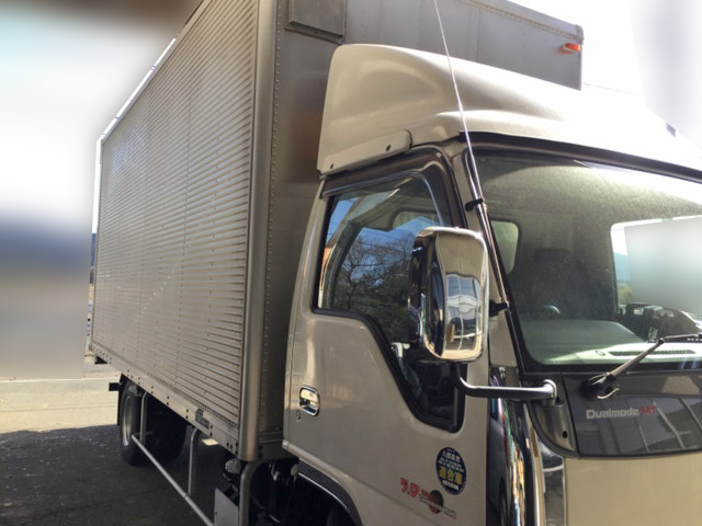 いすゞエルフアルミバン小型（2t・3t）[写真04]