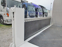 日野デュトロダブルキャブ（Wキャブ）小型（2t・3t）[写真17]