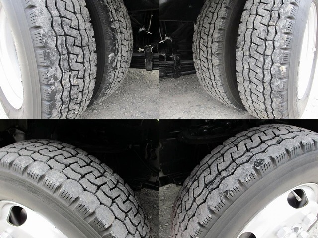 日野デュトロダブルキャブ（Wキャブ）小型（2t・3t）[写真08]