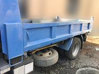 いすゞエルフダンプ小型（2t・3t）[写真08]