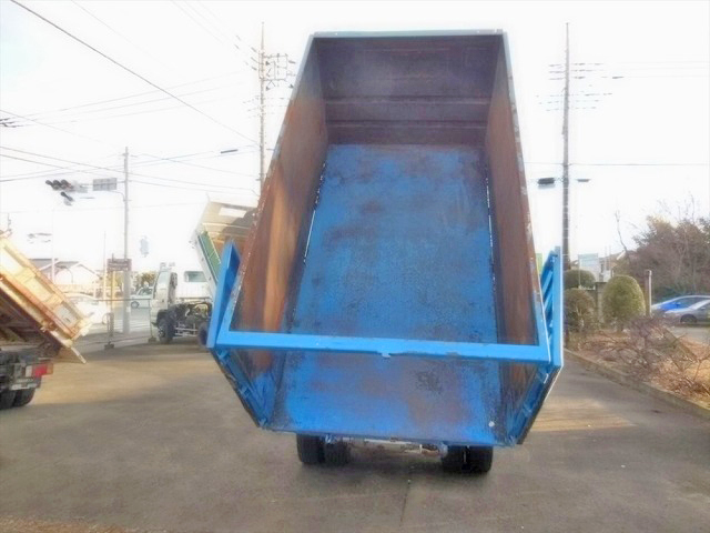 いすゞエルフ深ダンプ（土砂禁ダンプ）小型（2t・3t）[写真12]