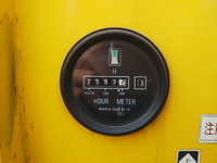 いすゞエルフ汚泥吸引車小型（2t・3t）[写真21]