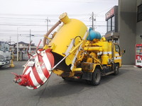 いすゞエルフ汚泥吸引車小型（2t・3t）[写真02]