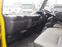 いすゞエルフ汚泥吸引車小型（2t・3t）[写真36]