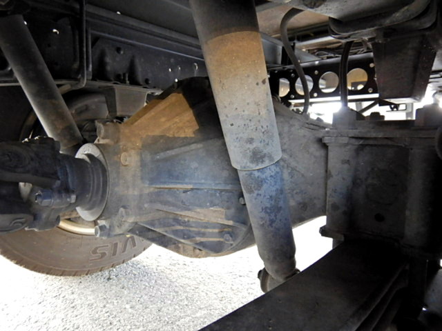 いすゞエルフアルミバン小型（2t・3t）[写真19]