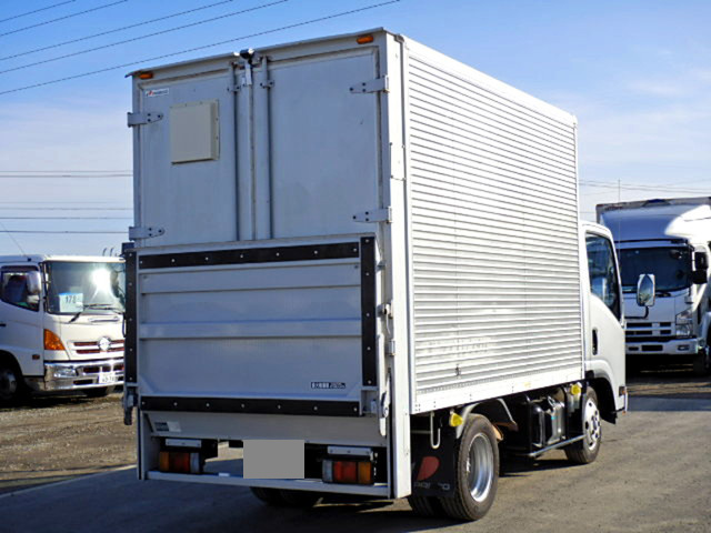 いすゞエルフアルミバン小型（2t・3t）[写真02]