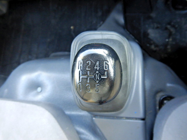 いすゞエルフアルミバン小型（2t・3t）[写真29]