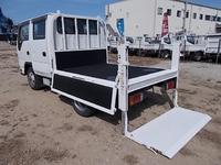 いすゞエルフダブルキャブ（Wキャブ）小型（2t・3t）[写真11]