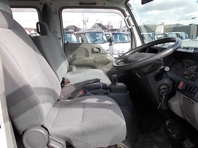 いすゞエルフダブルキャブ（Wキャブ）小型（2t・3t）[写真19]