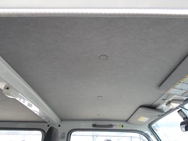 いすゞエルフダブルキャブ（Wキャブ）小型（2t・3t）[写真22]