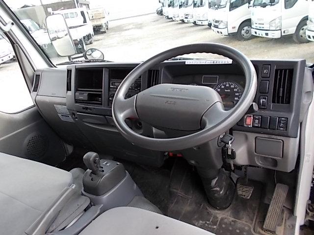 いすゞエルフダブルキャブ（Wキャブ）小型（2t・3t）[写真29]