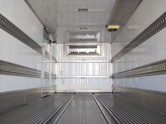 三菱ふそうファイター冷凍車（冷蔵車）中型（4t）[写真11]