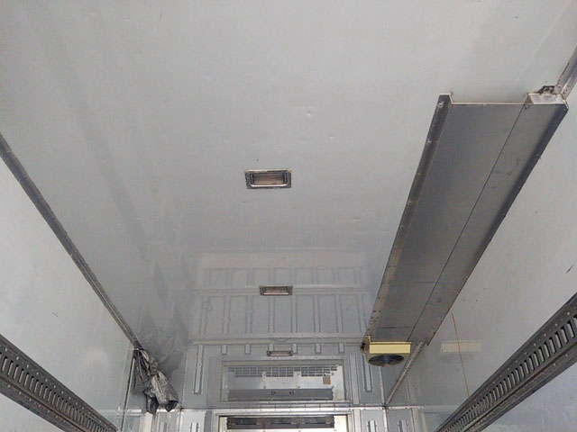 三菱ふそうファイター冷凍車（冷蔵車）中型（4t）[写真12]