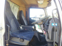 三菱ふそうファイター冷凍車（冷蔵車）中型（4t）[写真31]