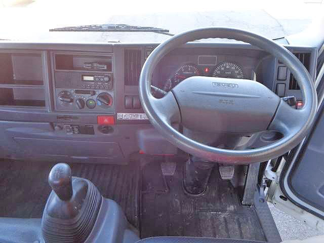 いすゞエルフ平ボディ小型（2t・3t）[写真13]