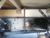 いすゞフォワード冷凍車（冷蔵車）中型（4t）[写真22]