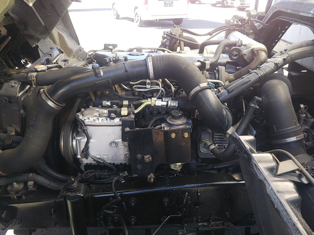 いすゞフォワード冷凍車（冷蔵車）中型（4t）[写真24]