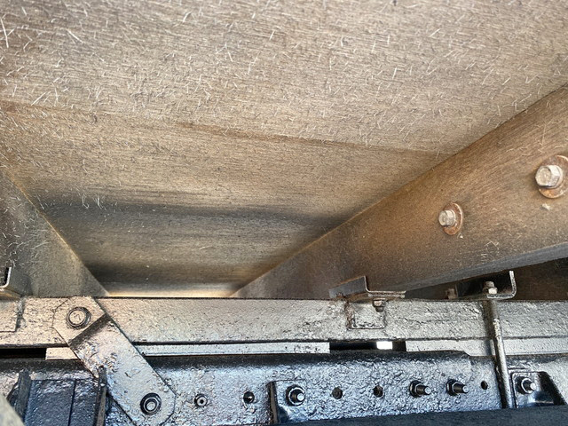 三菱ふそうキャンタークレーン3段小型（2t・3t）[写真24]