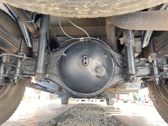 三菱ふそうキャンタークレーン3段小型（2t・3t）[写真28]