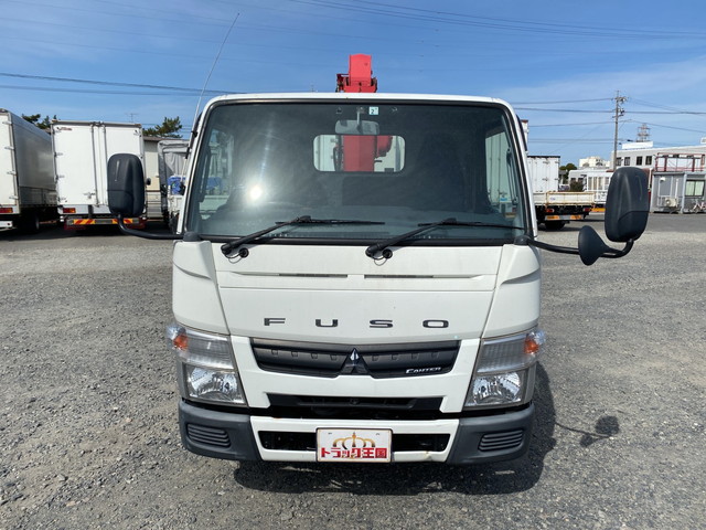 三菱ふそうキャンタークレーン3段小型（2t・3t）[写真09]