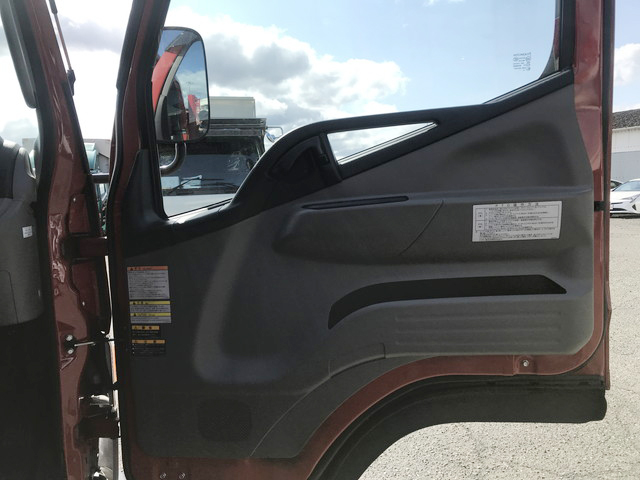 三菱ふそうキャンターキャリアカー小型（2t・3t）[写真29]