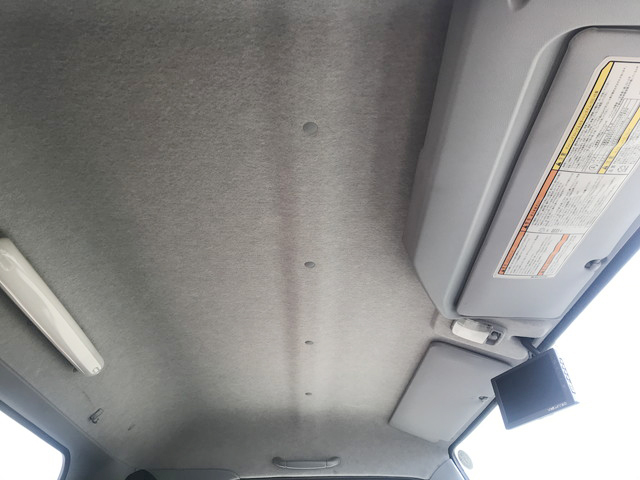 三菱ふそうキャンターキャリアカー小型（2t・3t）[写真32]