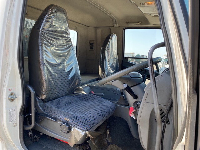 三菱ふそうファイターパッカー車（塵芥車）中型（4t）[写真29]