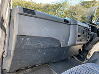 三菱ふそうファイターパッカー車（塵芥車）中型（4t）[写真32]